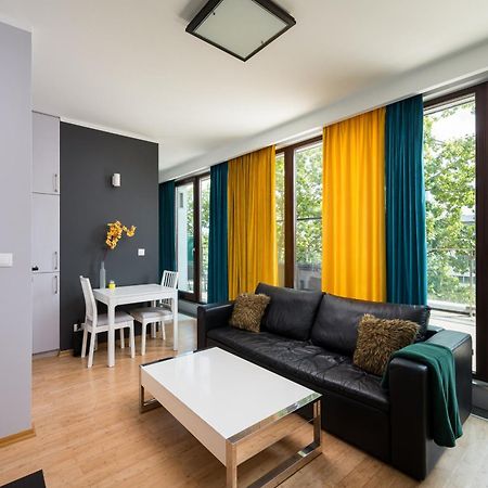 ורשה Ochota Deluxe Apartment מראה חיצוני תמונה
