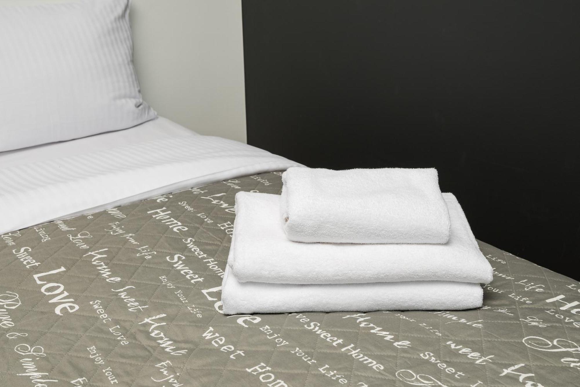 ורשה Ochota Deluxe Apartment מראה חיצוני תמונה